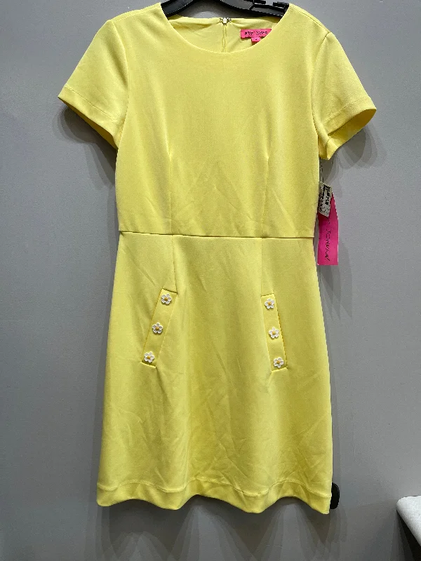 Dress Short Short Sleeve By Betsey Johnson  Size: M